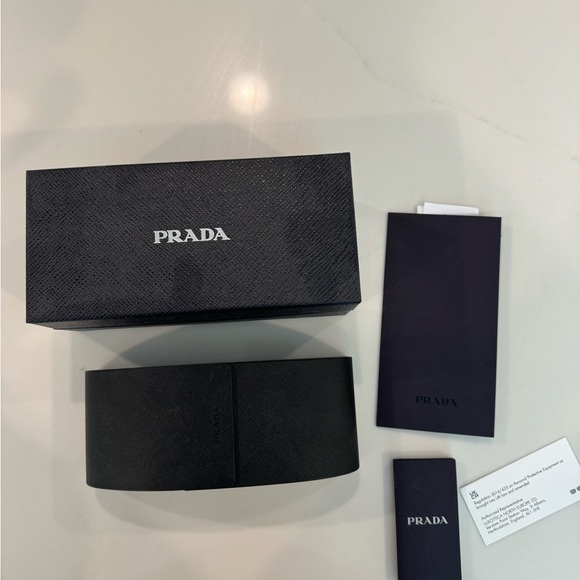 Prada Sunglasses with case, box and original receipt - Picture 9 of 10